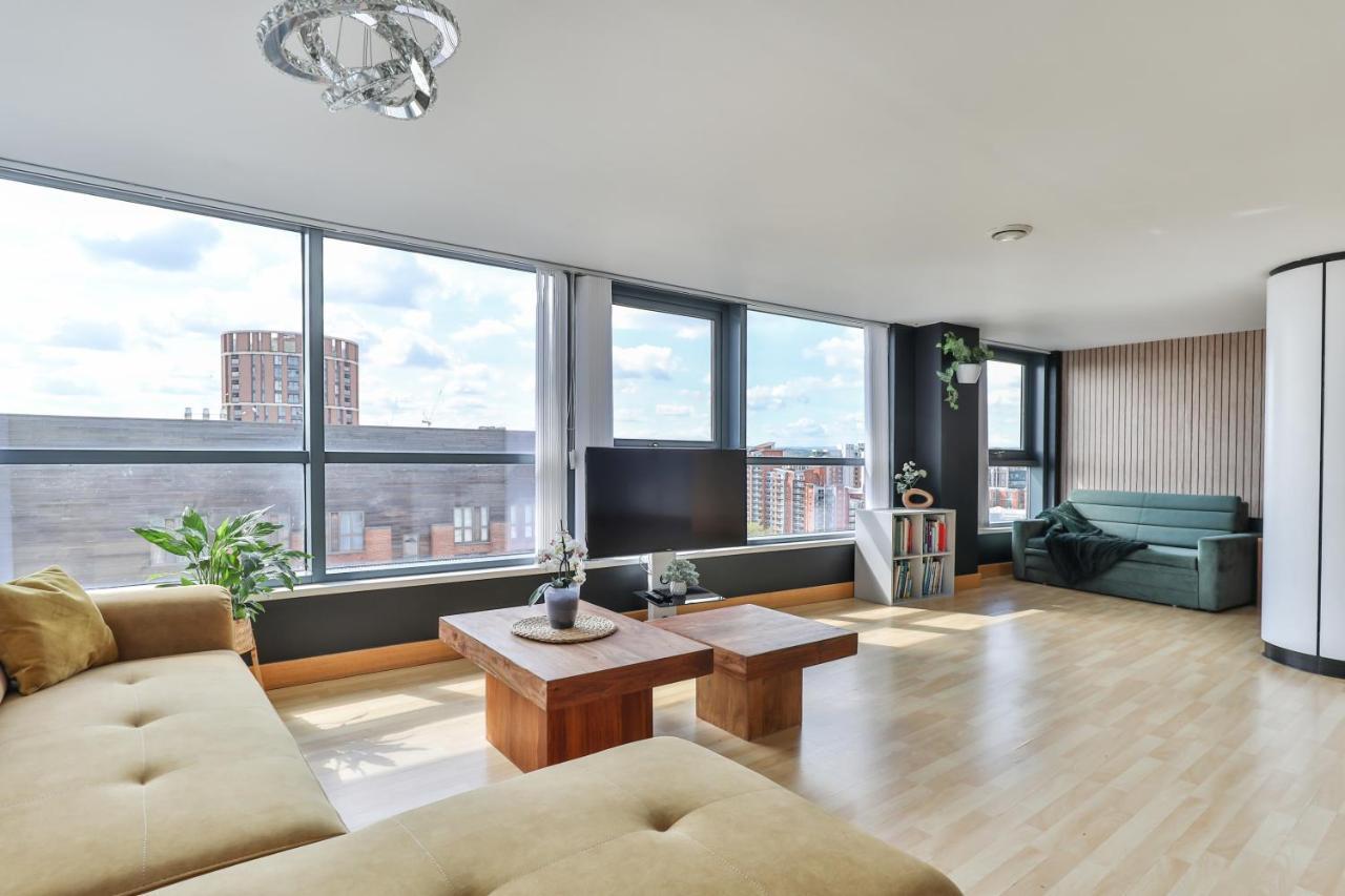 Leeds Most Stunning Penthouse! - Sleeps 8 Daire Dış mekan fotoğraf