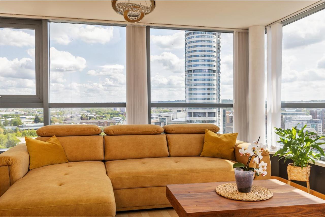 Leeds Most Stunning Penthouse! - Sleeps 8 Daire Dış mekan fotoğraf