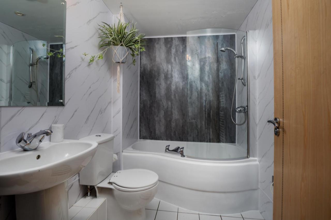 Leeds Most Stunning Penthouse! - Sleeps 8 Daire Dış mekan fotoğraf
