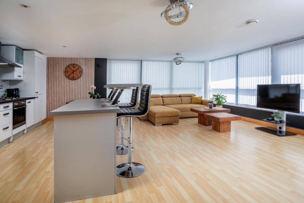 Leeds Most Stunning Penthouse! - Sleeps 8 Daire Dış mekan fotoğraf