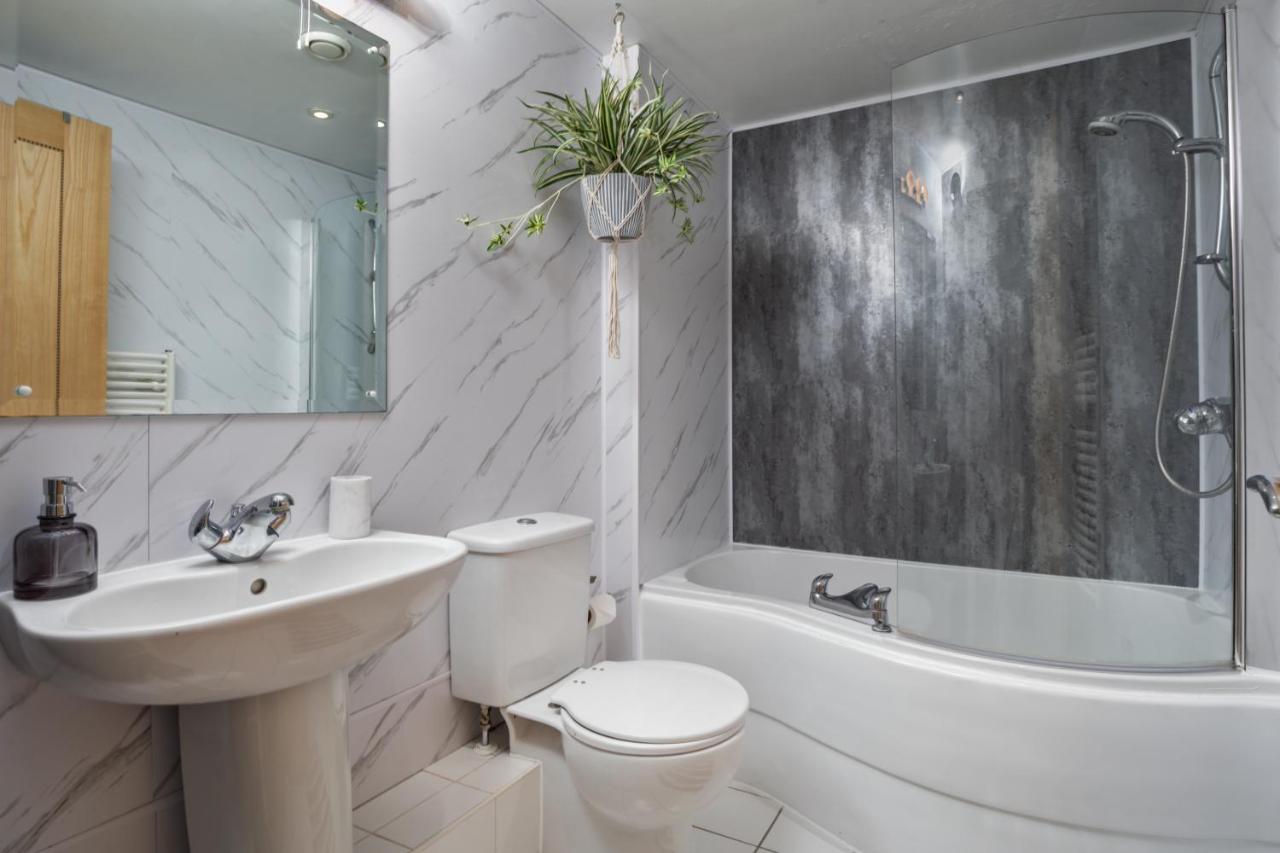 Leeds Most Stunning Penthouse! - Sleeps 8 Daire Dış mekan fotoğraf