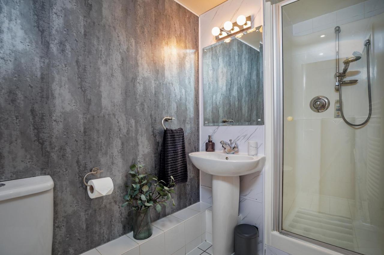 Leeds Most Stunning Penthouse! - Sleeps 8 Daire Dış mekan fotoğraf